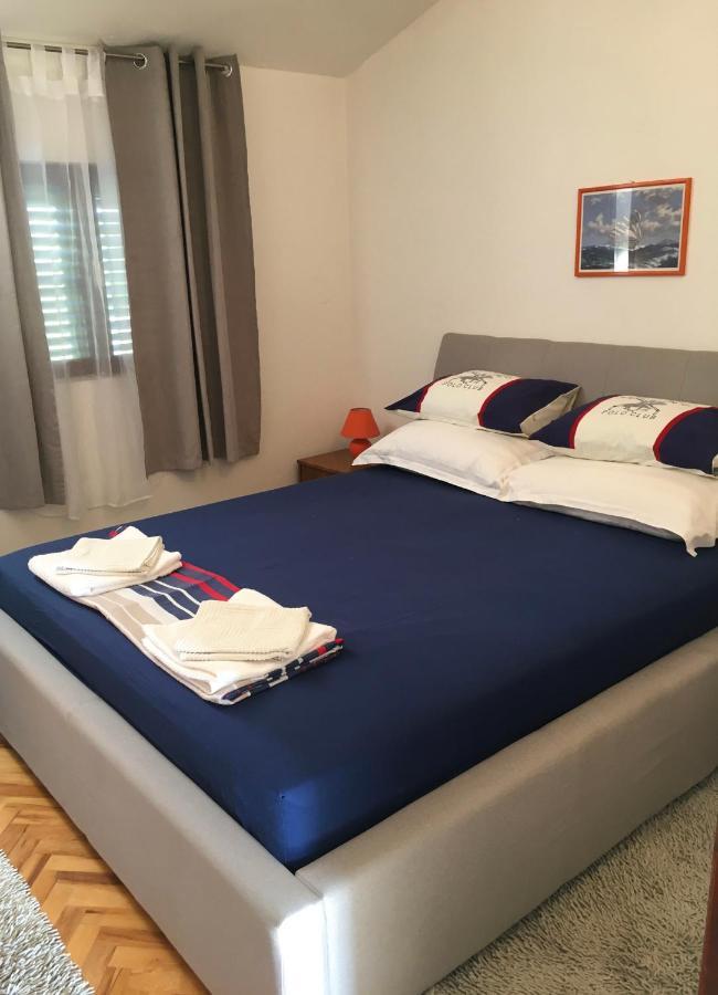 Apartman Suky Sukošan Exterior foto